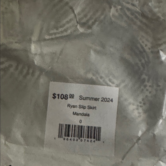 Midi Skirt elegant print classy zip on side clean finish patterns size 0 - Picture 5 of 5